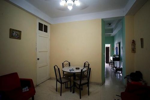 'Living and dining room' is what you can see in this casa particular picture. Casas particulares are an alternative to hotels in Cuba. Check our website cuba-particular.com often for new casas.